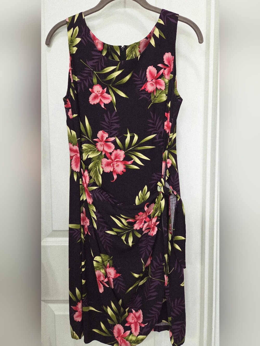 Two Palms Sarong Wrap Sleeveless Tropical Sheath Dress. Size Small.
